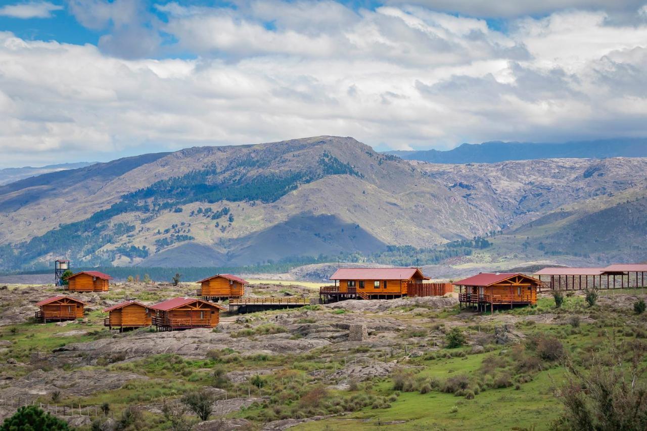 Alma Serrana - Suites de montaña! La Cumbrecita Exterior foto